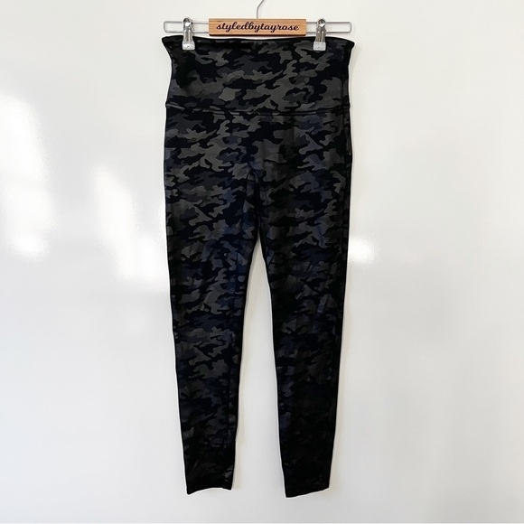 Spanx Faux Leather Camo Leggings - Picture 6 of 16